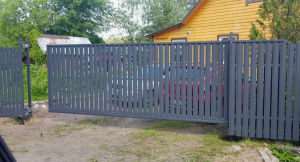 Забор с откатными воротами 1,8 м*49 м